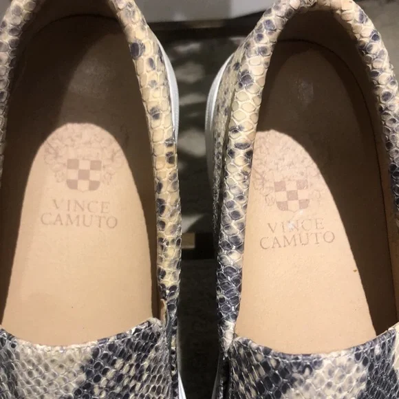 Vince Camuto snakeskin slip ons. Leather upper. Size 7 1/2 slashM/38. Comfy. - Picture 8 of 9